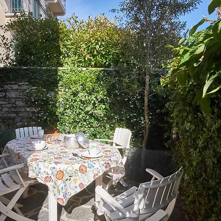 Francia - House With Lake View For 4 People * Cissano